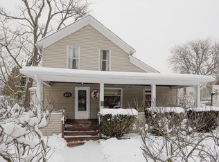 113 Colfax St, Plainwell, MI 49080