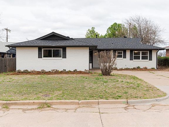 2nd image of 2025 Plymouth Ln