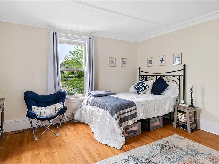 11 Glendale St #2 — Photo 10