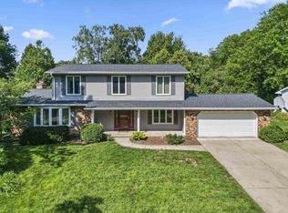 302 Everglade Dr, Madison, WI 53717