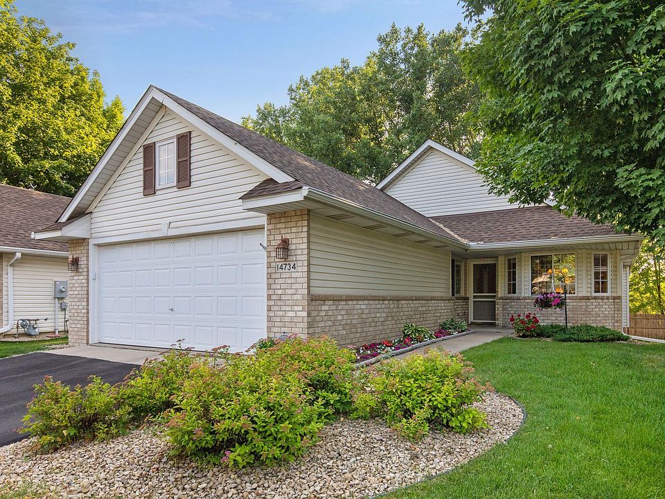 1st image of 14734 Courtyard Cir