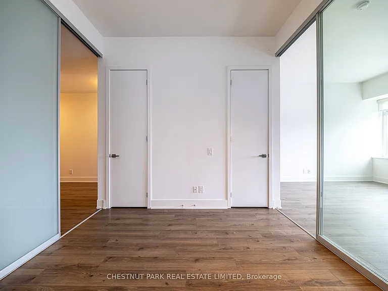 111 Saint Clair Ave W #416 — Photo 19