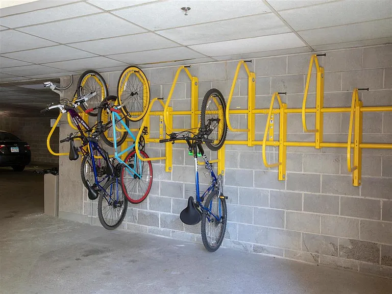 FIT — Photo 20