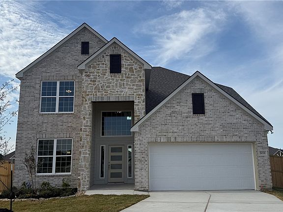 2nd image of 5028 Toscana Loop