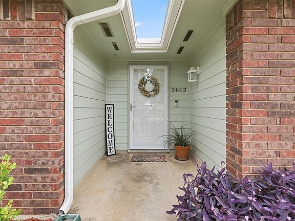 4th image of 3612 Glenview Dr