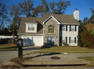 1035 Field View Dr, McDonough, GA 30253