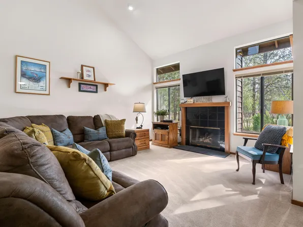 17720 Lake Aspen Ct #7, Bend, OR 97707