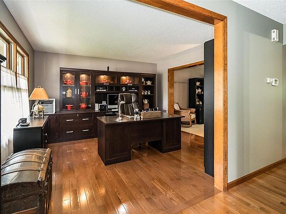 Ideal office or media room