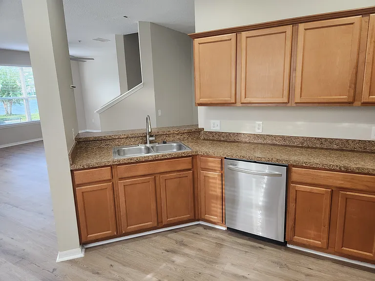 6668 S Goldenrod Rd #130B — Photo 13