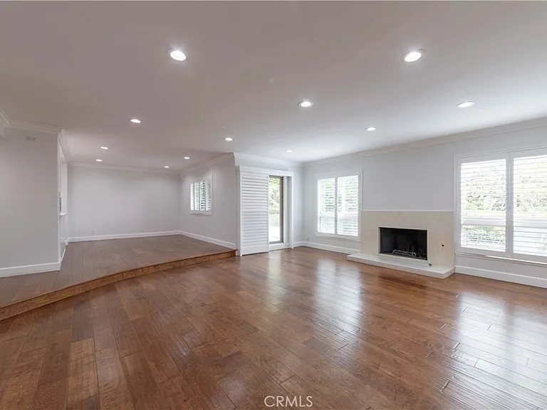 14 Peartree Ln — Photo 10