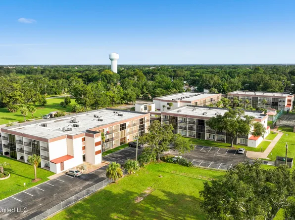 2046 Beach Blvd APT B318, Biloxi, MS 39531