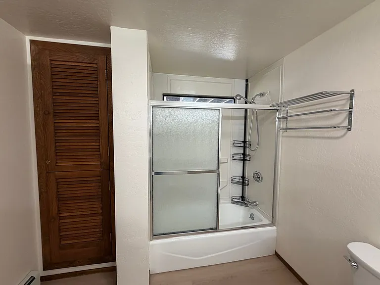 114D Angora Ct — Photo 16