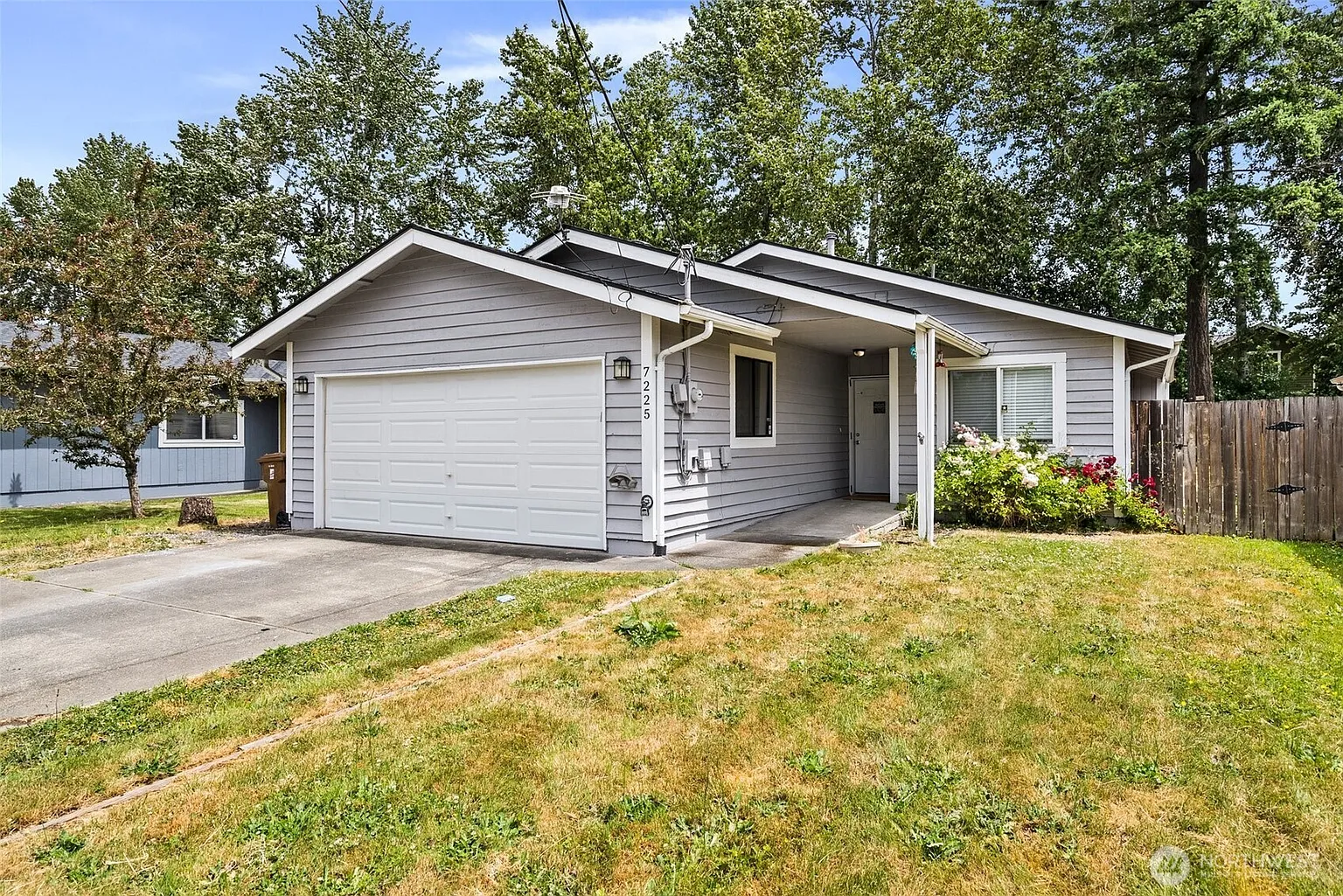 7225 E F Street photo 1