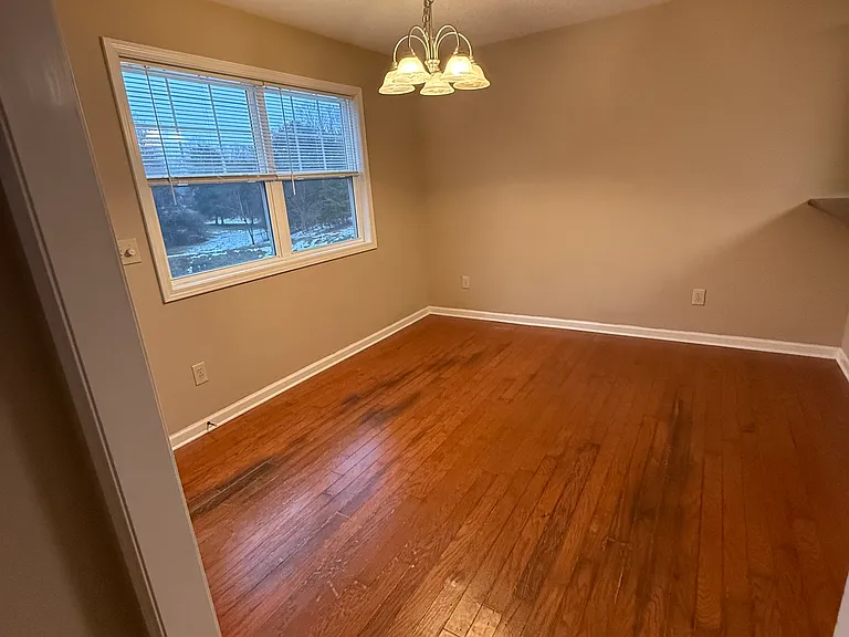 9907 Thunderbolt Way — Photo 13