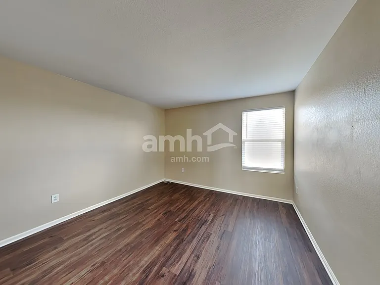 6625 Fonder Dr — Photo 15
