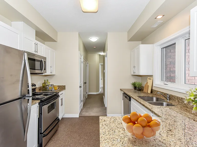 225 Riddell St #50 — Photo 46
