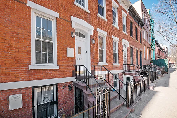 Rented by Douglas Elliman | media 5