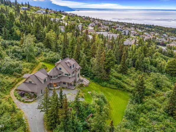 6690 Shangri La Cir, Anchorage, AK 99516