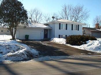 1st image of 5517 84th Ave N