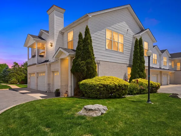 244 Adams Pointe Blvd N #6, Mars, PA 16046