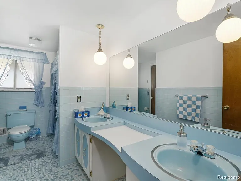 28506 Steele Dr — Photo 25