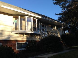 303 Ritchie Pkwy, Rockville, MD 20852