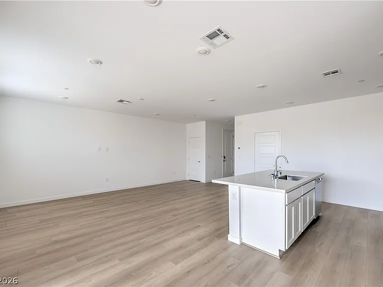 11804 Waterbird Ave — Photo 6