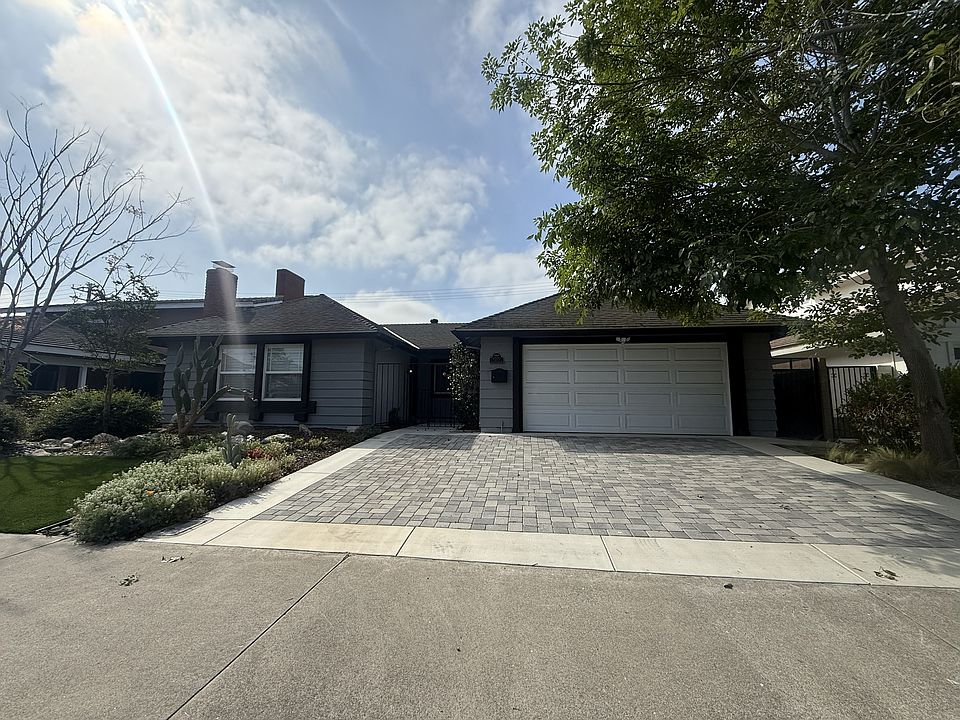 1st image of 9270 Honeysuckle Ave
