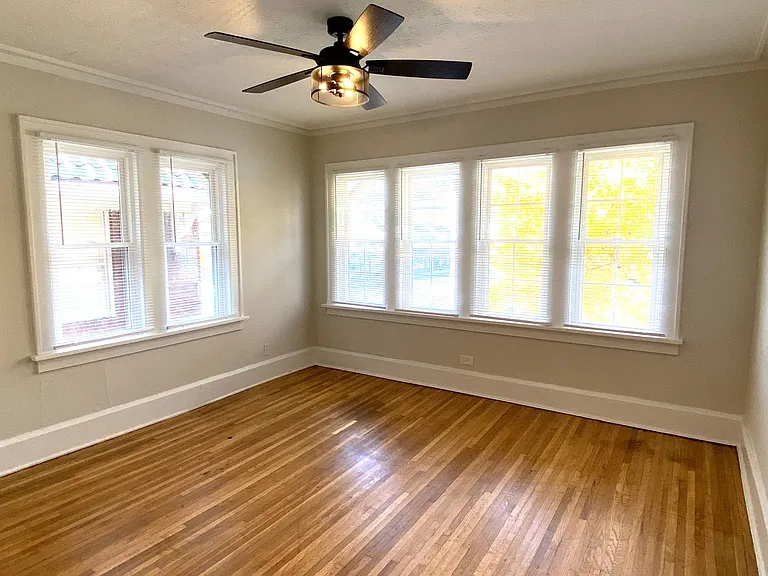 Large Living Room w/ Ceiling Fan