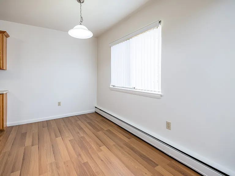 Clintwood Apartments — Photo 5
