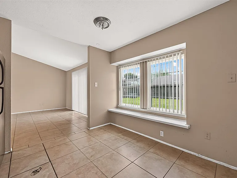 7410 La Granada Dr — Photo 19