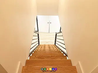 Rented by Aron Fried, LREB