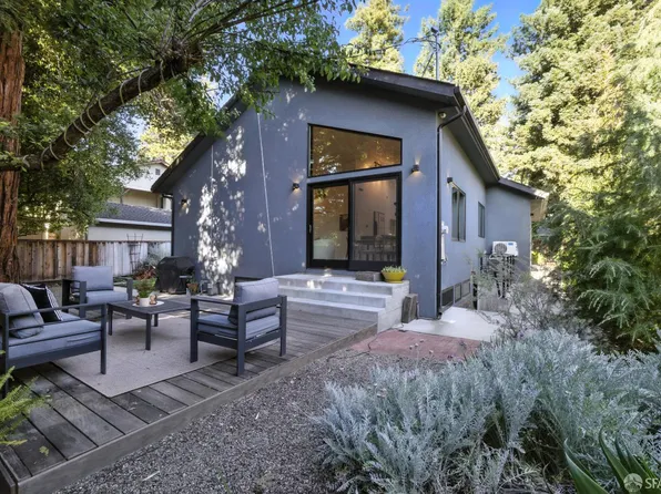 206 Donohoe St, East Palo Alto, CA 94303