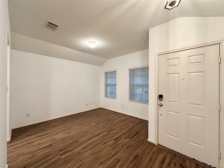 6508 Cetone Ter — Photo 6