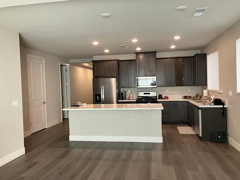 7547 Rambling Ridge Rd — Photo 7