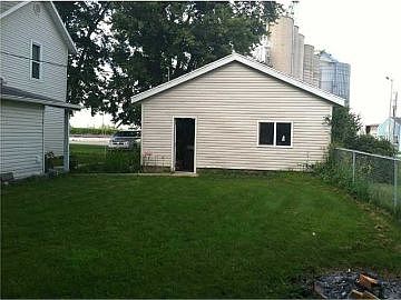 3rd image of 11699 Long St