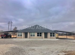 2242 J E Woody Rd, Springtown, TX 76082