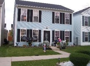 43 Harmony Ln, Romeoville, IL 60446