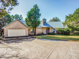 1021 N Mesquite Rdg, Graford, TX 76449