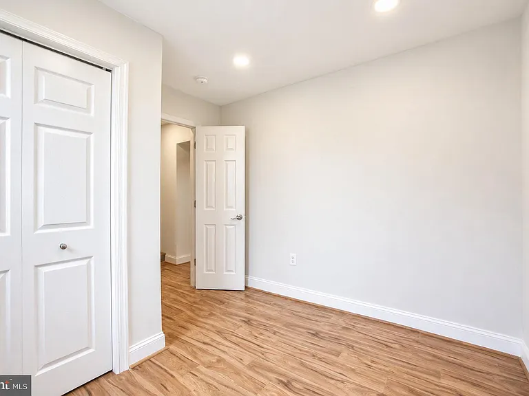 2851 Robinson Pl SE — Photo 10