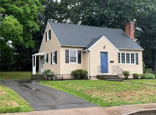 14 Barry Rd, Manchester, CT 06042