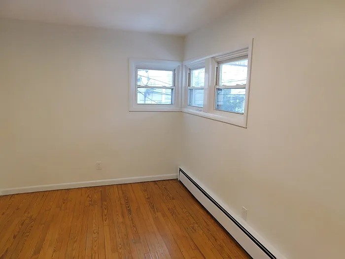 21 W 14th St #2 — Photo 8