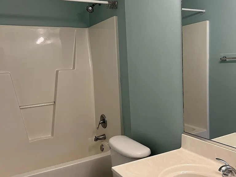 4451 Baylor St — Photo 8
