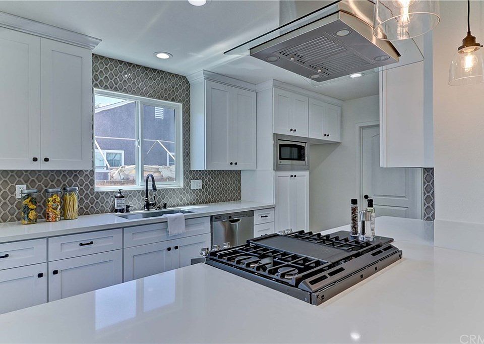 1st image of 8446 Petunia Way