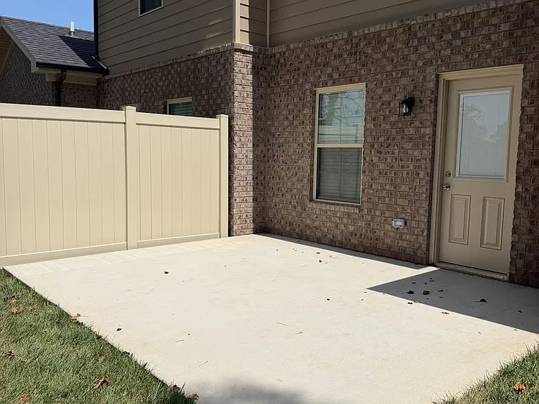 933 & 935 Rodeo Ct — Photo 28