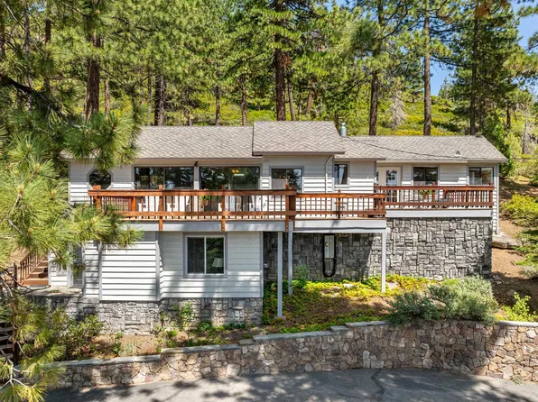 228 Park Ln, Kings Beach, CA 96143