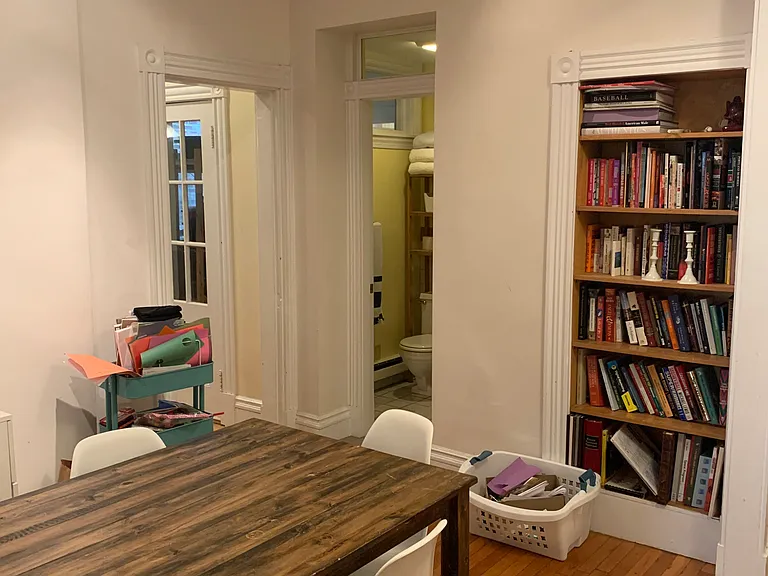 17 Gibbs St #1 — Photo 2