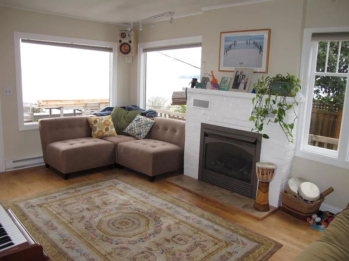 2 bed, 1050 sqft, $2,500 — Photo 3
