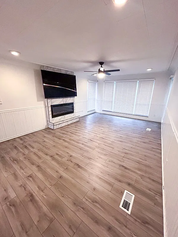 720 State St — Photo 3