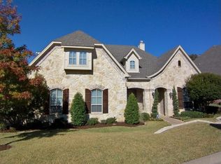 5403 Hidden Trails Dr, Arlington, TX 76017